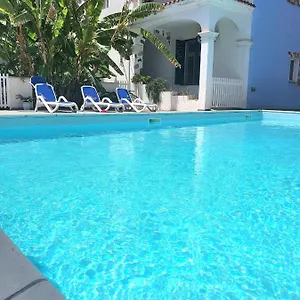 https://dommos-limone.in-sardinia.net